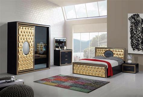 mobila dormitor versace casa ideale|mobili versace catalogo.